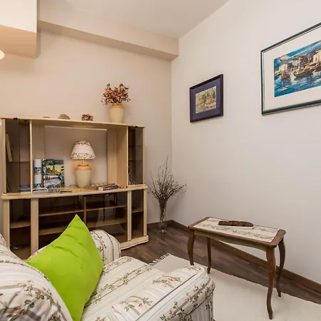 3 Bedroom Lovely In